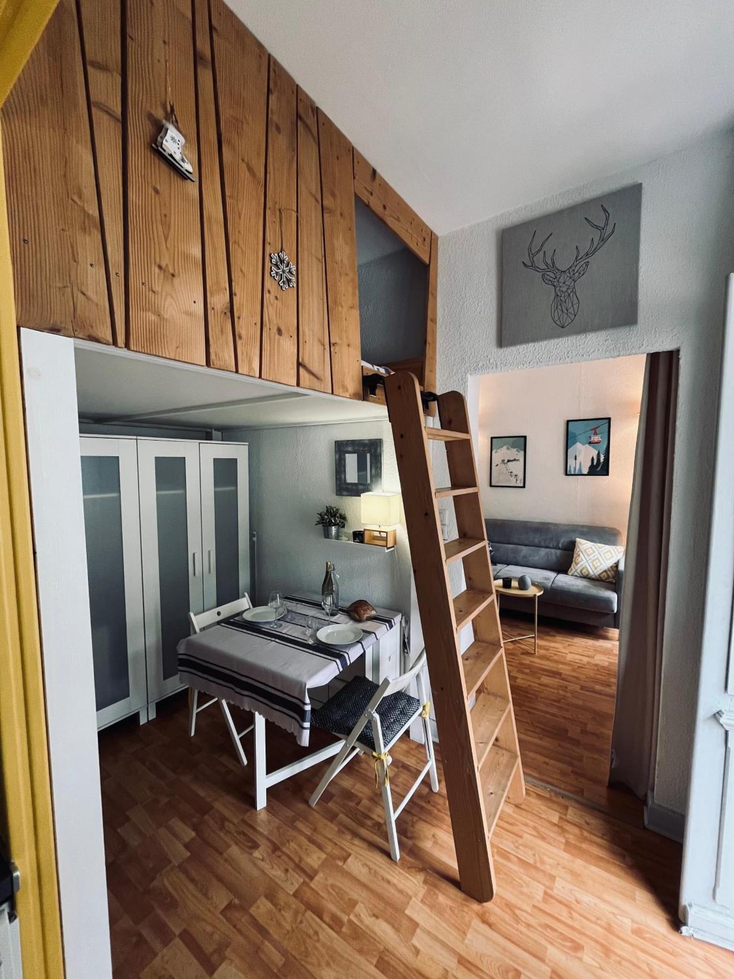 Les Estives Appartement *